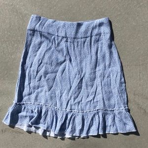 Dainty Brandy Melville blue skirt with mini floral detailing